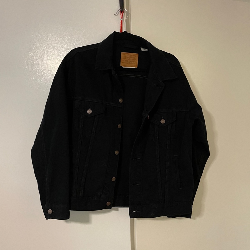 NEW Levi ex-boyfriend trucker jacket